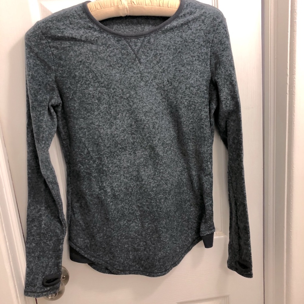 Grey long sleeve ‘cuddl duds’ top
